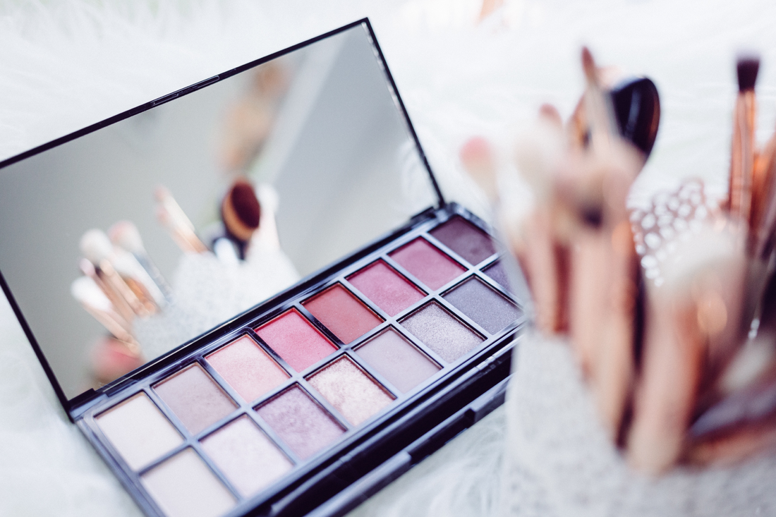 Explore the World of Cosmetics with Us